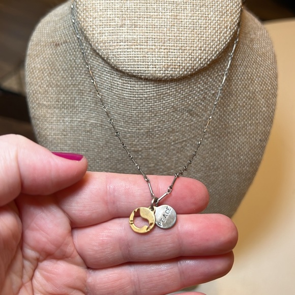 Vintage Kathy Bransfield peace dove sterling silver unique silver chain necklace - Picture 1 of 7